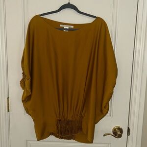 Diane Von Furstenberg Elegant Mustard Silk Blouse Size 10.